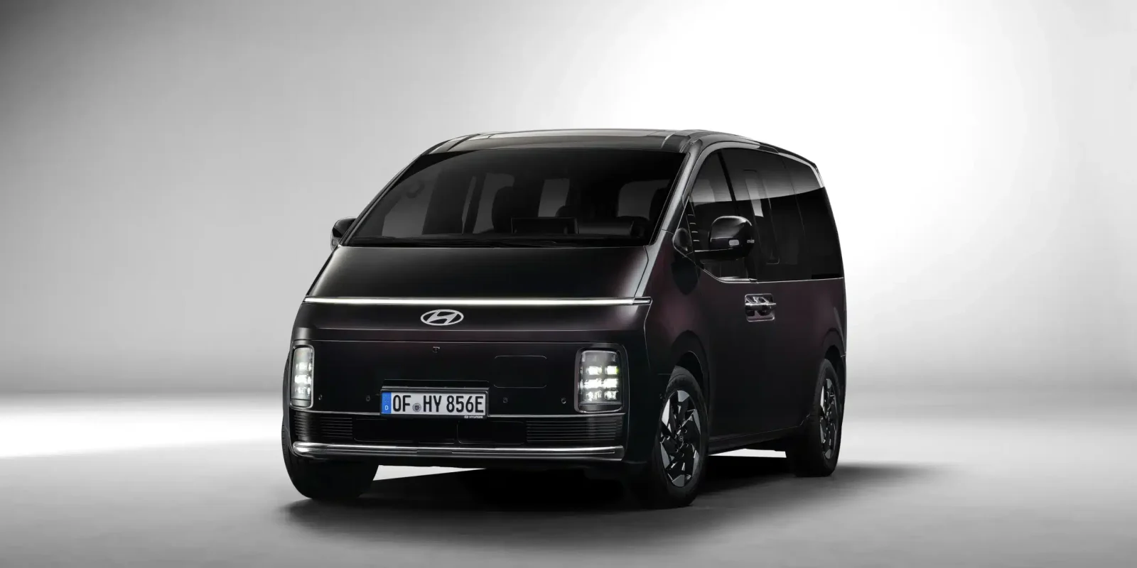 Hyundai Staria Electric - Debut